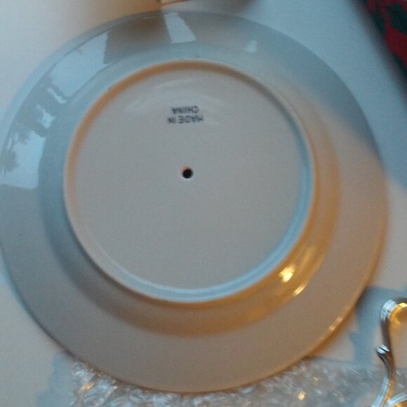 Christmas Serving Plate 7" Silver Handle 5 1/4" Porcelain Silverplate New In Box - Picture 4 of 5